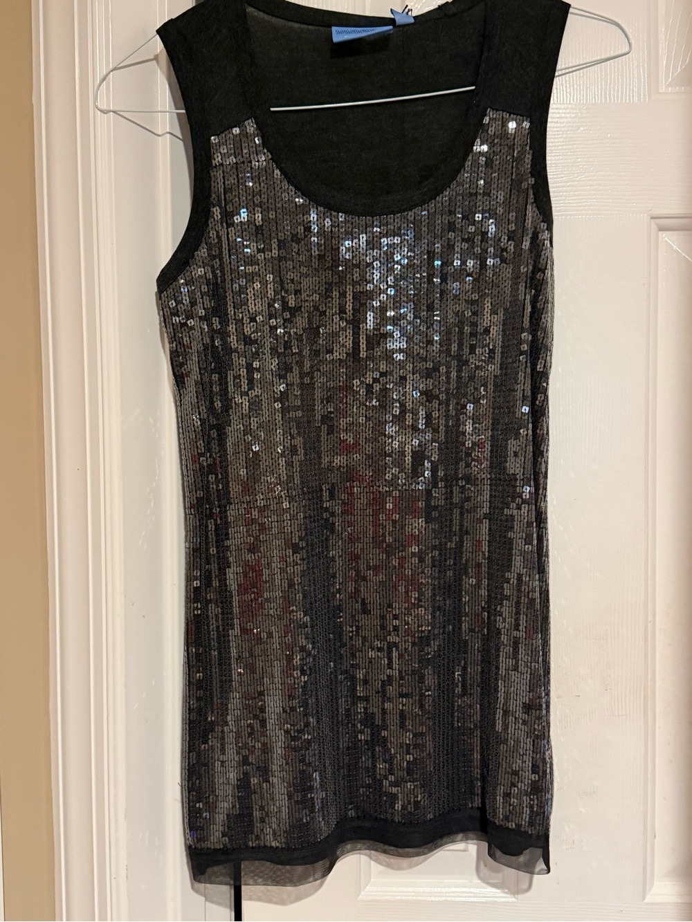 Simply Vera Vera Wang Black Sequin Scoop Neck Tank